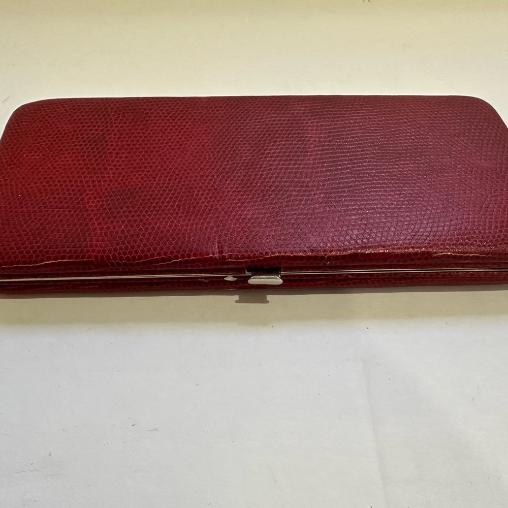 Vintage women’s clutch wallet